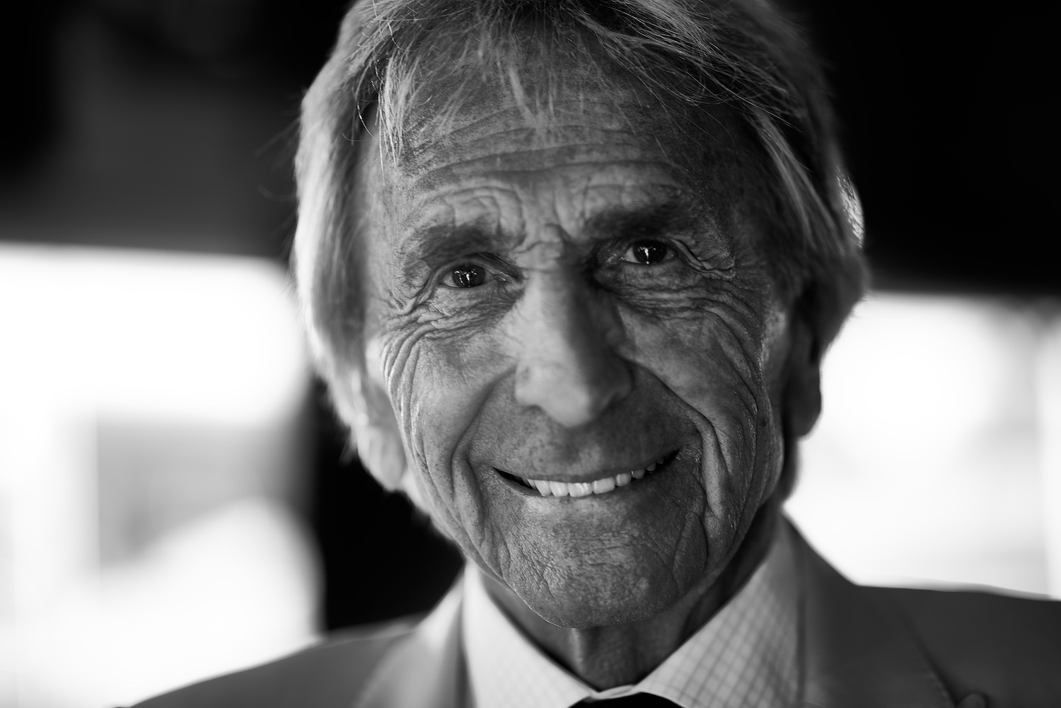 Derek-Bell--5-X-Le-Mans-Winner.jpg